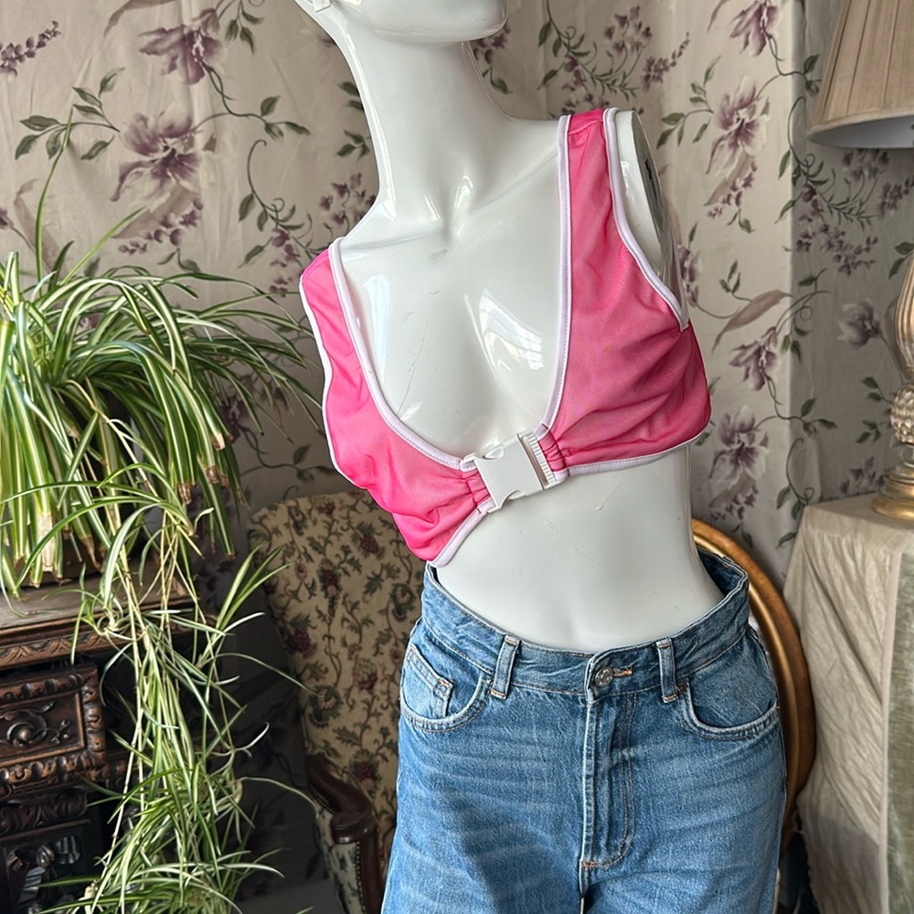 Top Crop Bra Front closure buckle Plastic Lined Pink Mesh Sporty Or Swim look